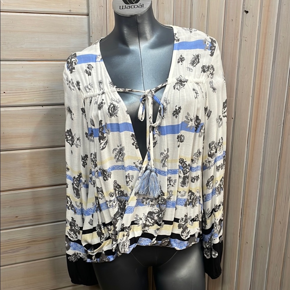 Mystree Relaxed White and Blue Ruffled Blouse